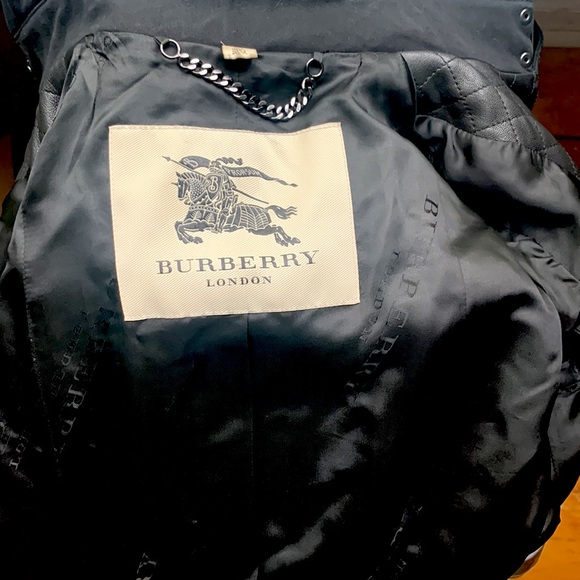 Burberry - Picture 2 of 2